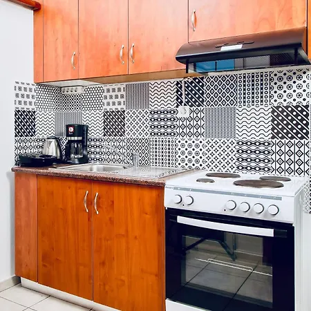 Pearl Seaside Cozy Apartments Chania  Exterior foto