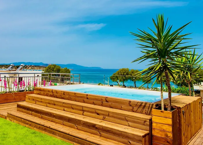 Beachfront Lux Apartments&Gym 5