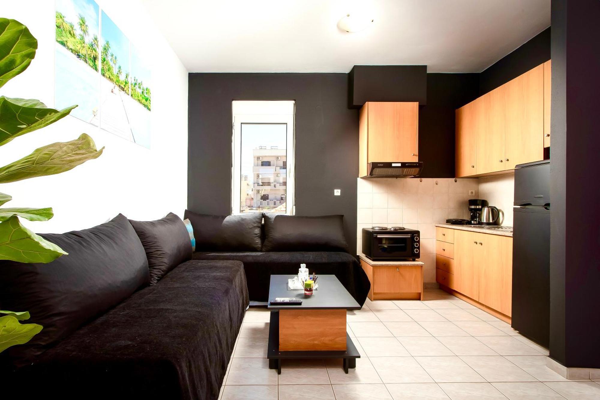 Beachfront Lux Apartments&gym 5